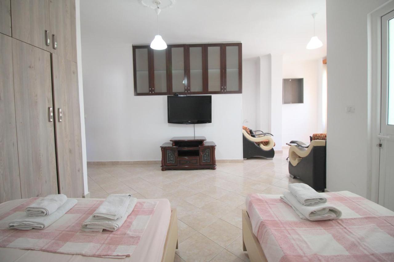 Andy Apartments Саранда Экстерьер фото