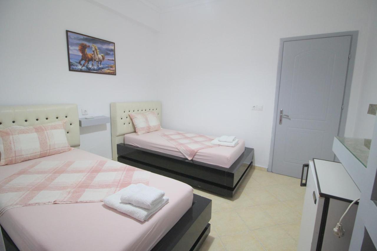 Andy Apartments Саранда Экстерьер фото
